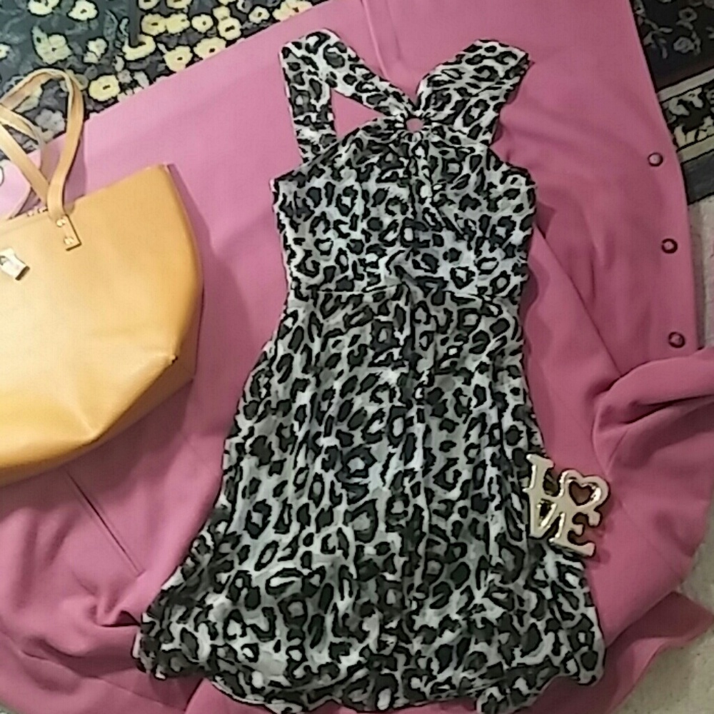 BISOU BISOU PRINT Halter Dress 10